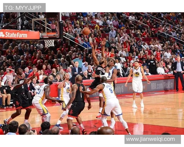 2月23日火箭对爵士精彩全场回放分析与赛后精彩瞬间回顾 2月23日火箭对爵士精彩全场回放分析与赛后精彩瞬间回顾