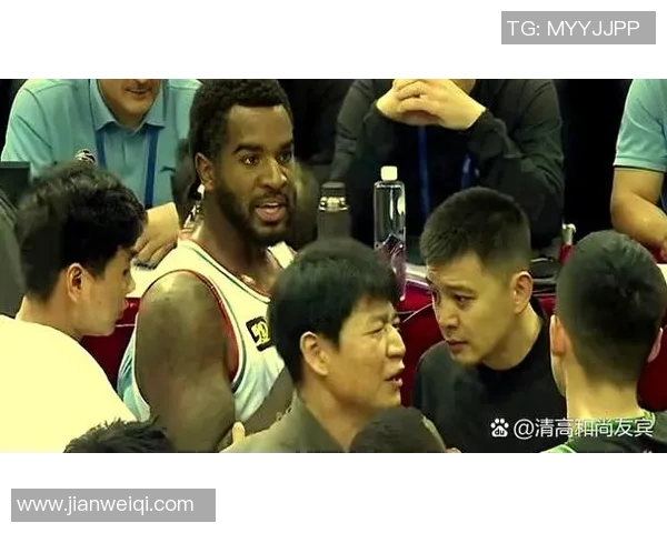 CBA激战山东队迎战南京同曦队争夺季后赛席位精彩对决即将上演