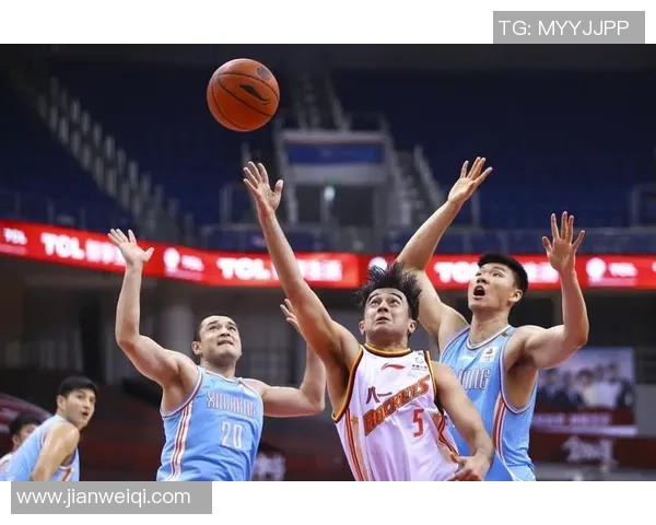 八一队与天津队常规赛激战正酣谁将赢得这场关键对决