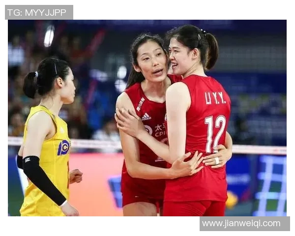 勇士与雷霆对决中的女主播精彩表现引发球迷热议与关注