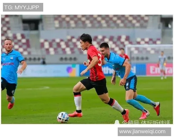 国王队与开拓者队激烈对抗赛场冲突引发球迷热议